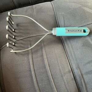 KitchenAid Aqua Potato Masher